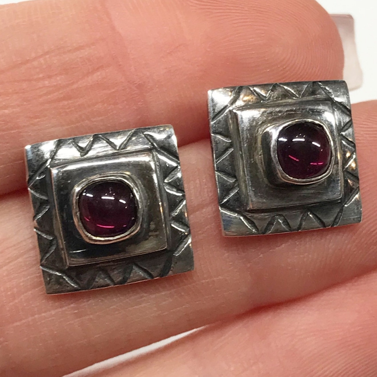 Artist Signed 925 Sterling Silver Bezel Set Garnet Southwestern Stud Earring Vtg